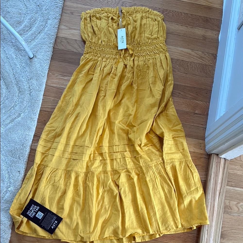 ASTR Yellow Strapless Midi Dress NWT